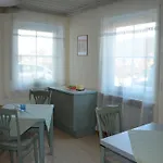 בית הארחה Gaestehaus Haller 3*